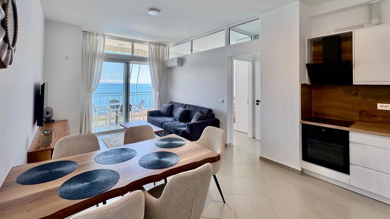 Saranda Miracle Sky Apartment Exteriör bild